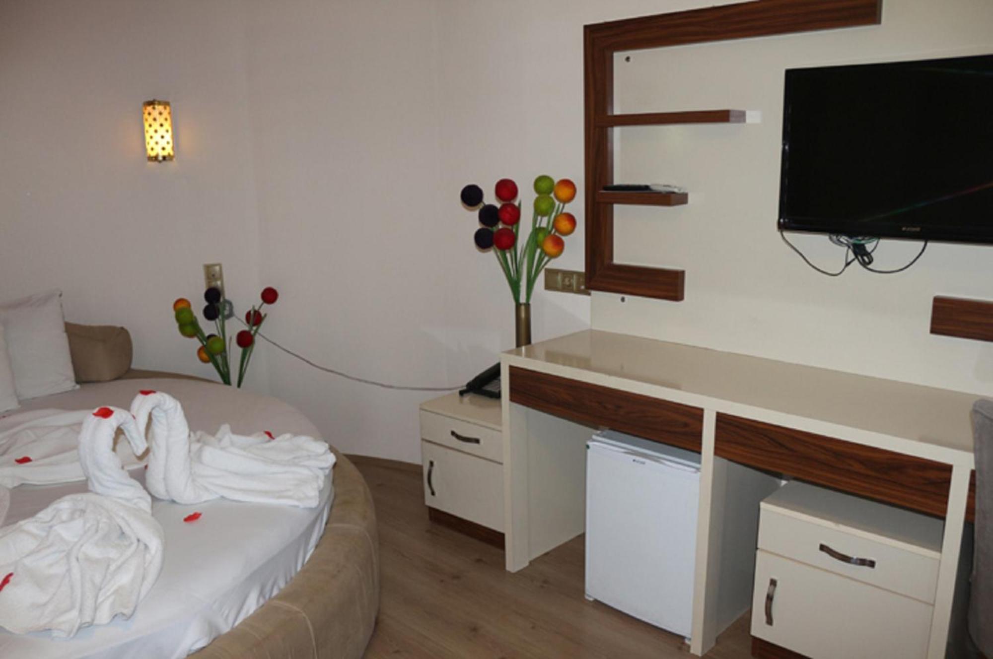 Mesnevi Hotel Konya Rum bild