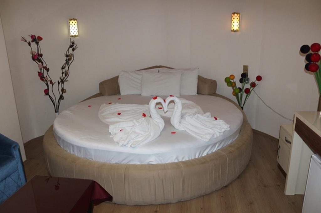 Mesnevi Hotel Konya Rum bild